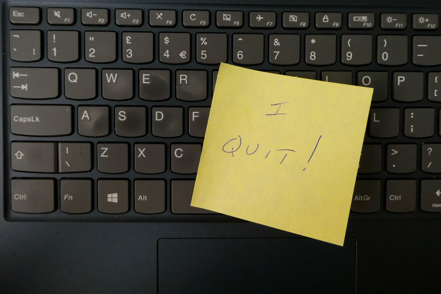 note saying I Quit
